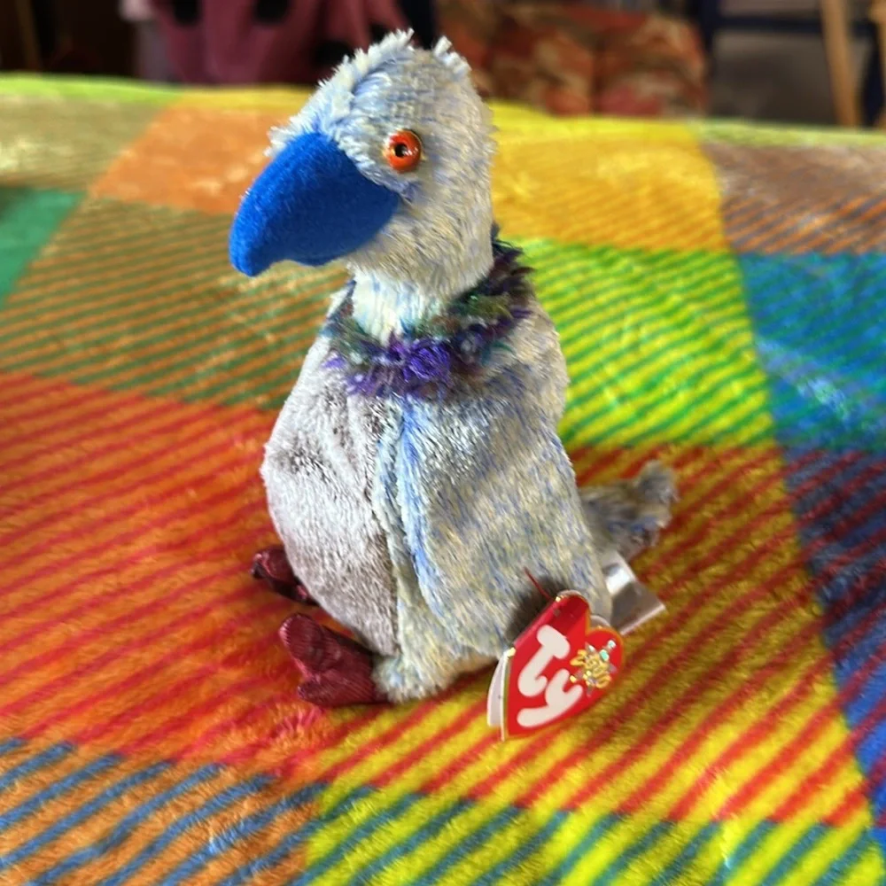 Ty 2000 Buzzy the Buzzard Beanie Baby